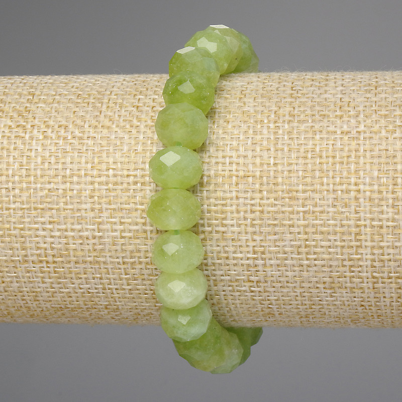Chrysoprase Olivine Faceted Rondelle Bracelet, 10x7 mm, stretchy, 18 cm length
