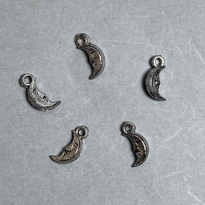 CLEARANCE! Pendant Hardware Moon, plastic, dark silver color, sizes 15x7, 5x4, 5mm±, hole diameter 2mm±, packaging 0.5kg