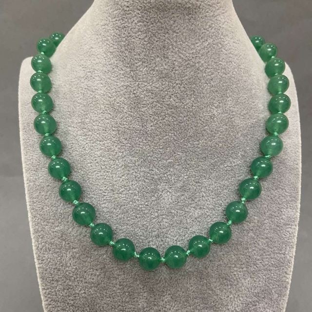 Nephrite Bead Necklace Smooth Round Beads, 10mm diameter ±, length 45cm ± with clasp