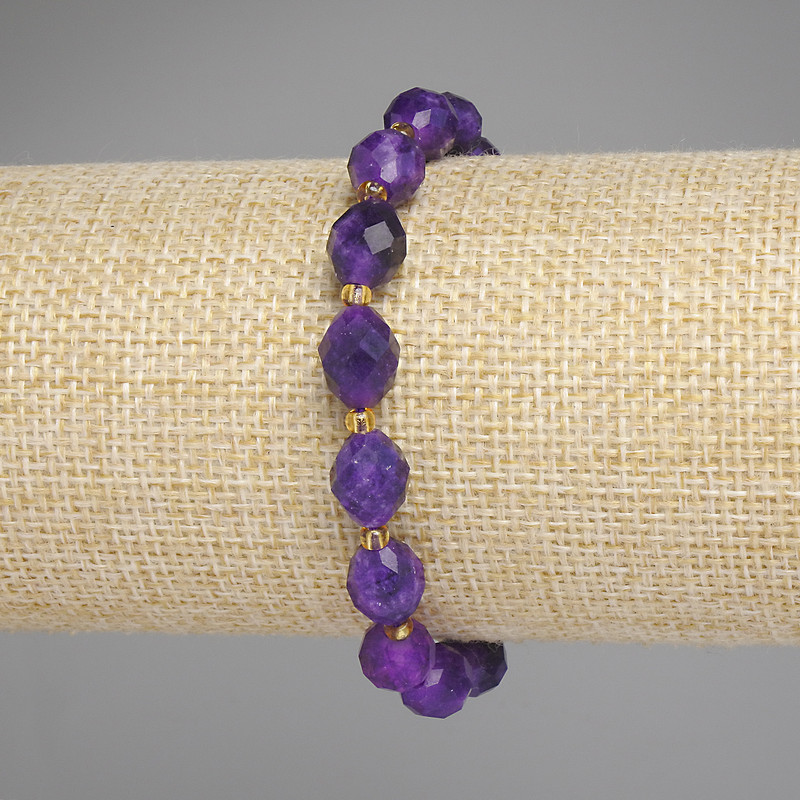 Sugilite Bracelet Faceted Beads, 10×8 mm, ± beads 3 mm ±, length 18 cm ±, stretch