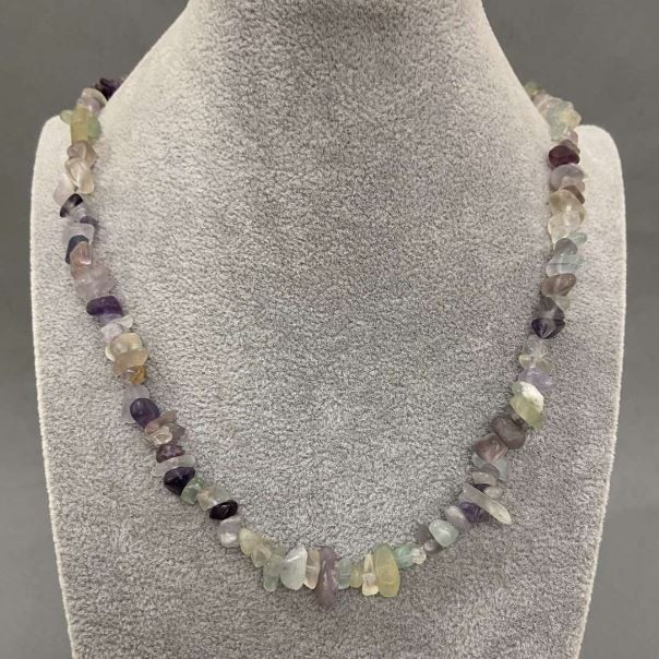 Fluorite Chip Necklace, 6-12×3-5 mm chips, 45 cm long, with clasp