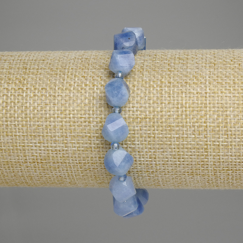 Bracelet Aquamarine Faceted Diamond 10x8mm+- Beads 3mm+-, length 18cm +