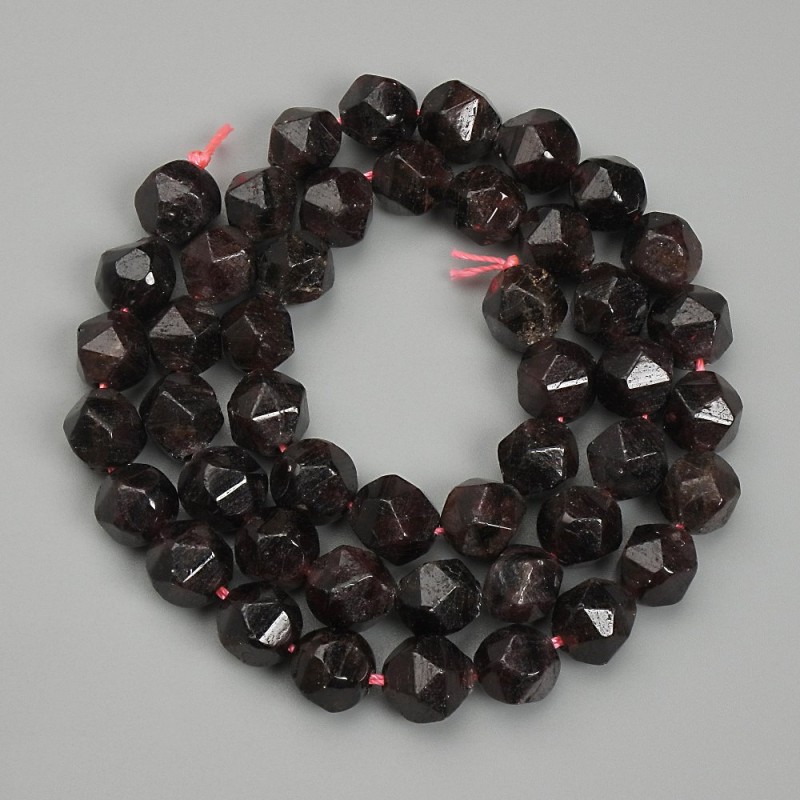 Garnet Beads - Multi-faceted, 8mm diameter, 38cm length
