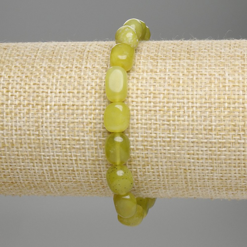 Jadeite Bead Bracelet, faceted, diameter 9-12×8 mm ±, length 18 cm ± stretchy
