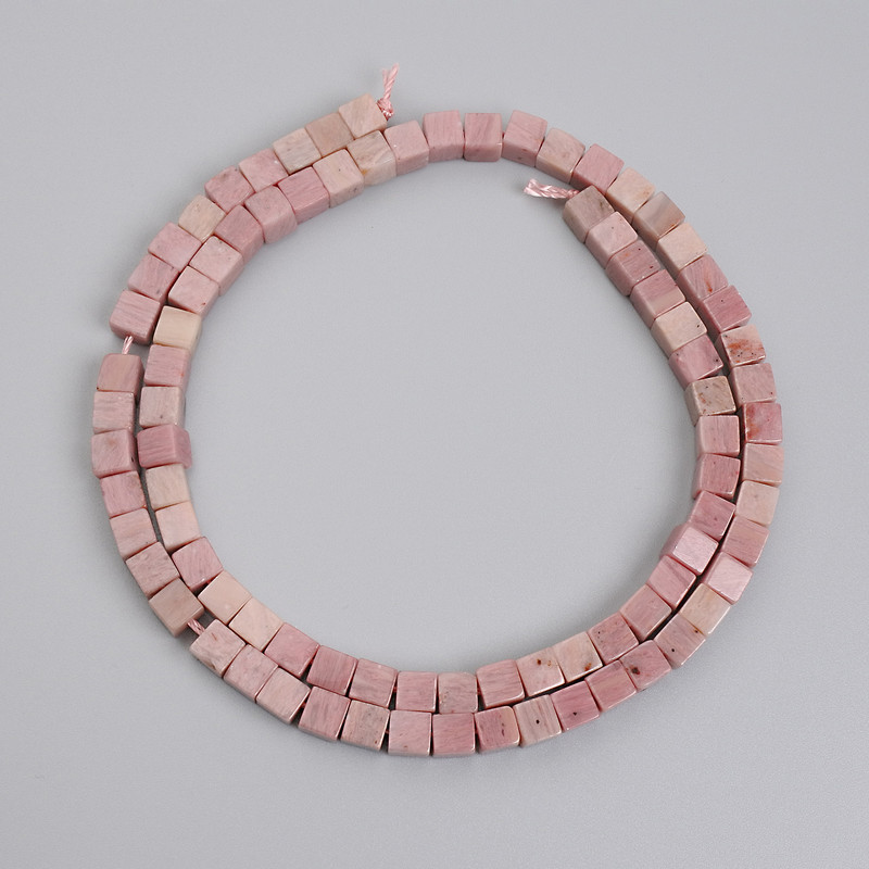 Rhodonite Cubic Beads, diameter 4.5x4.5mm on thread, length 38cm+