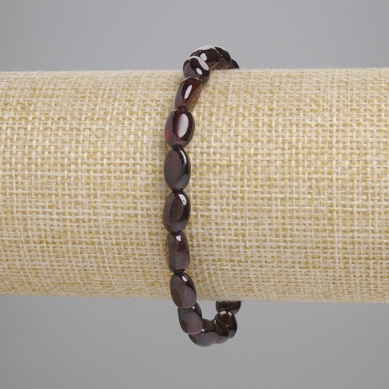 Garnet faceted bracelet, 9x6mm diameter +-, stretch length 7.1 in (18 cm)