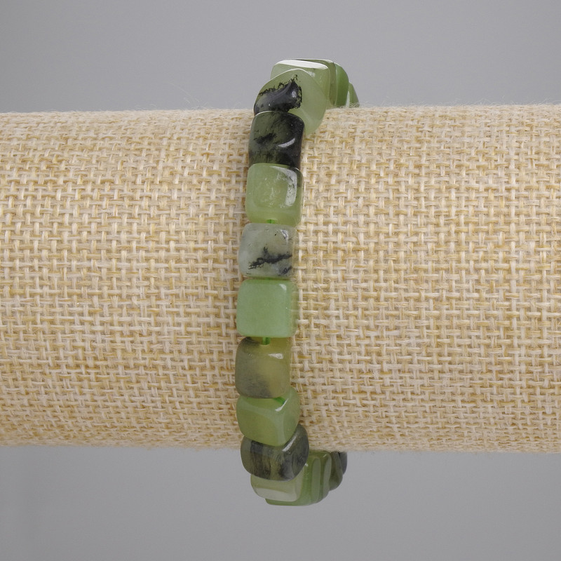 Prehnite Bracelet Cube, 7mm diameter ±, 18cm length ± Stretch