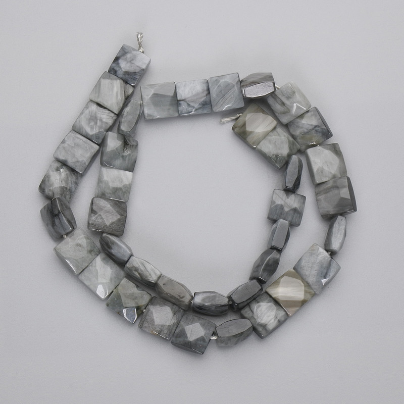 Tiger's Eye Beads, Faceted Square, 9–10 mm, 39 cm length on thread