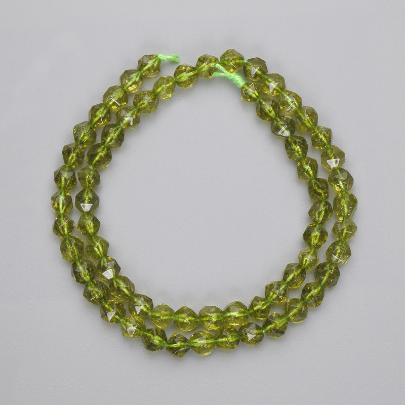 Chrysoprase Beads, Multifaceted, 5mm diameter, 5x5mm±, thread length 37cm±