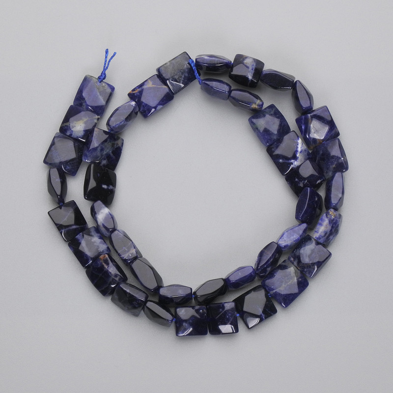 Sodalite Beads Faceted Square, 8.5-10×8.5-10 mm, 40 cm on a thread