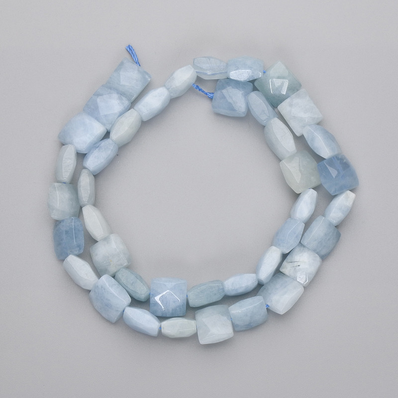 Aquamarine Beads, Faceted Square, 9-10×9-10 mm, on String, 39 cm long (approx.)