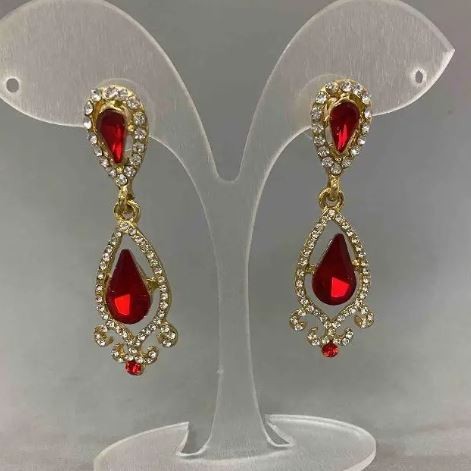 Earrings with red crystals and white rhinestones, golden metal, diameter 16mm±, length 47mm±