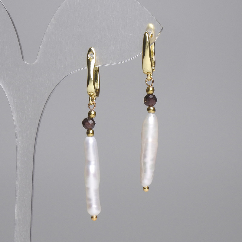 Earrings Baroque Pearls 20×5mm+- Garnet faceted ball 4mm+-, length 50mm+- (assorted sizes)