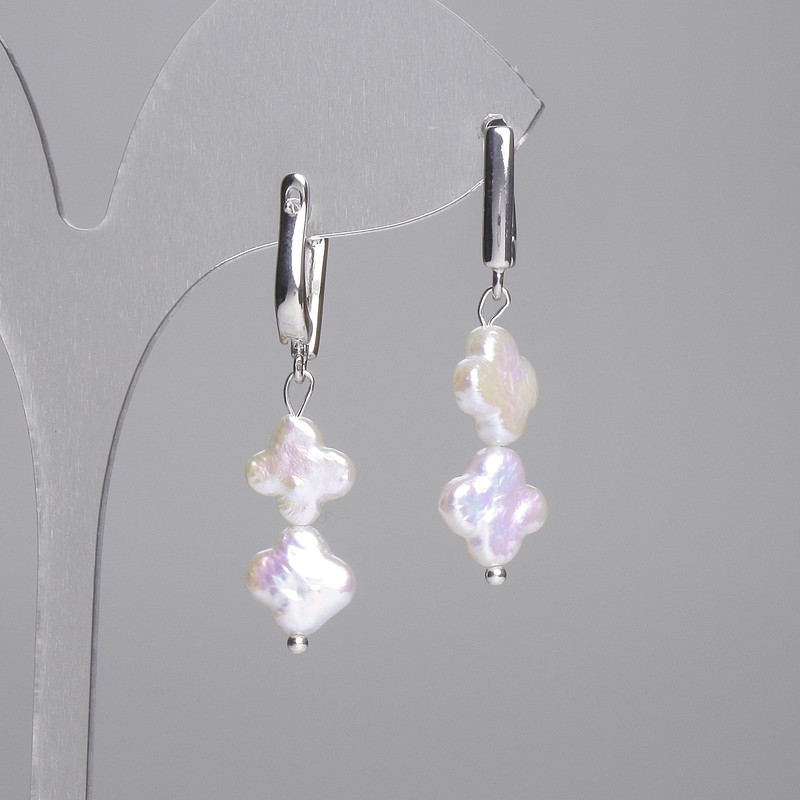 Baroque Pearl Clover Earrings 10mm ±, length 39mm ±