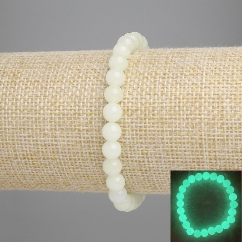 Onyx Bracelet (green glow) smooth bead, 6mm diameter ±, length 18cm ± stretch
