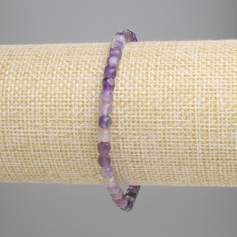 Amethyst faceted cube bracelet, diameter 4x4mm ±, length 18cm ± stretch