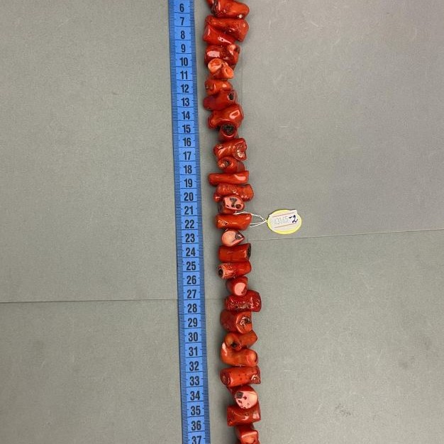 Natural Coral Beads – Assorted Cuts, Sizes ranging from 12x10 to 30x12 mm, approx. 261 g total, 40 cm length on beading wire