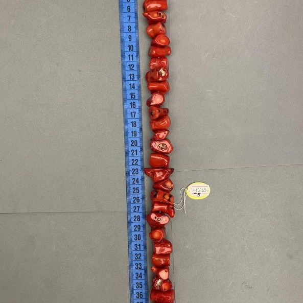 Natural Coral Beads - Assorted shapes, sizes 12x10 to 30x12 mm, approx. 242 g, 40 cm on fishing line