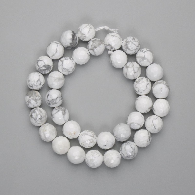 Howlite Beads, Faceted Round Bead, 10mm Diameter, ~37cm Length, on Thread