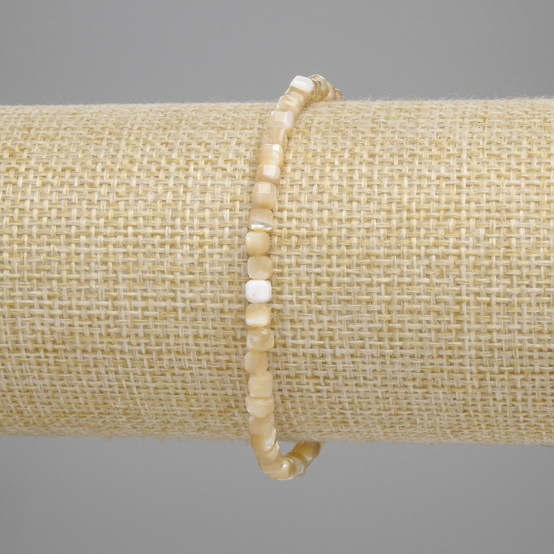 Bracelet with Beige Mother-of-P pearl Beads 3x3mm Grained Cube, 18cm stretch