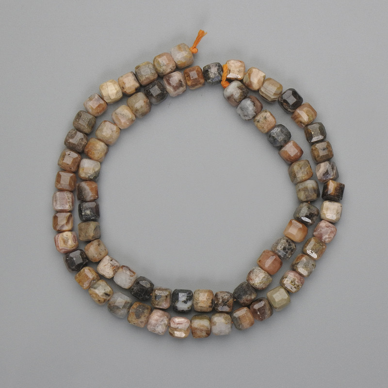 Rhodonite Faceted Cube Beads 5x5mm+, length 39cm+ on thread