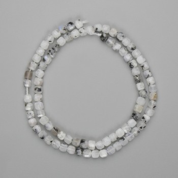 Adularia Beads Faceted Cube 4x4mm+-, length 38cm+- on thread