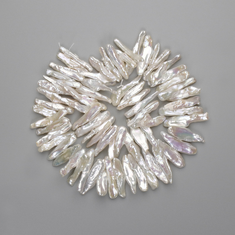 Baroque Pearls with Petrol Tint, on Thread, diameter 31–33×4.5–7 mm, length 37 cm ±