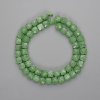 Chrysoprase Beads Cut Cubes 7x7mm, length 39 cm