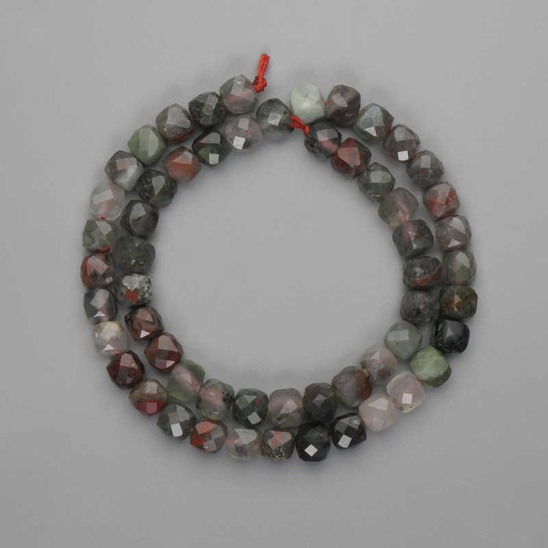Heliotrope Beads Faceted Cube 7x7mm, Length 39cm