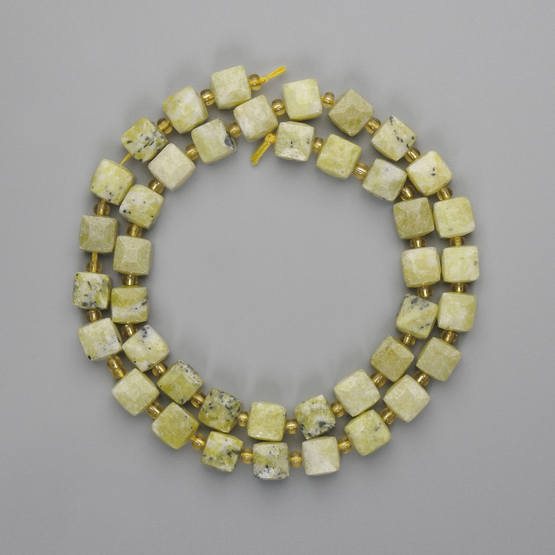 Jadeite Beads Faceted Cube 7x7mm+- 3mm+ Seed Beads, 40 cm long+