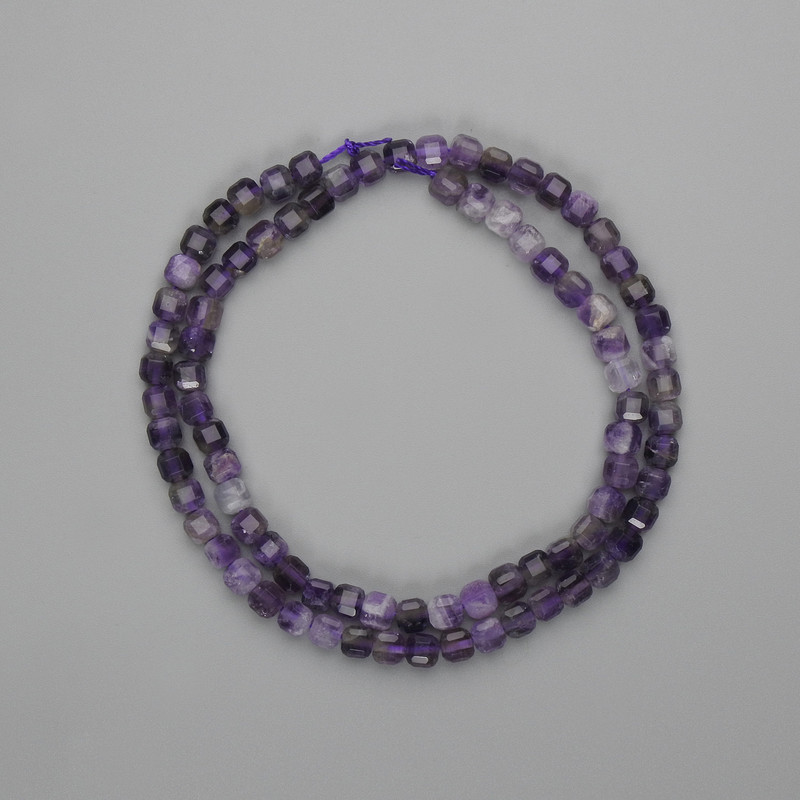 Amethyst Beads Faceted Cube 4x4mm+-, length 38cm+