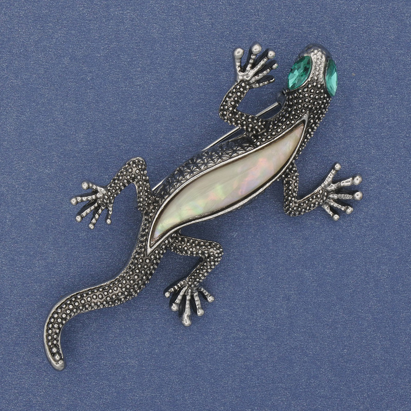 Brooch Lizard with Mother-of-Pearl and Green Crystals, Silver Metal 34x67mm