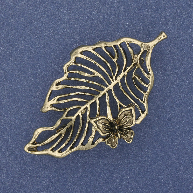 Brooch Pendant Leaf with Butterfly Gold-tone Metal 61×35mm+
