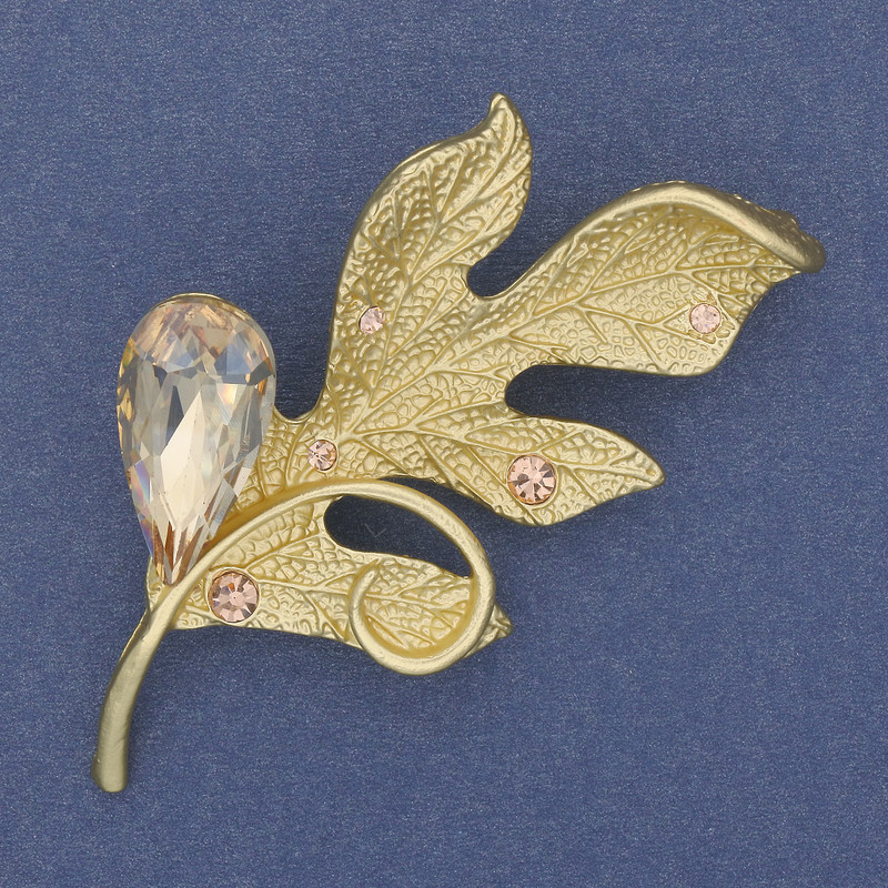 Brooch Pendant Leaf with Crystal Rhinestones Golden Metal 67x35mm+