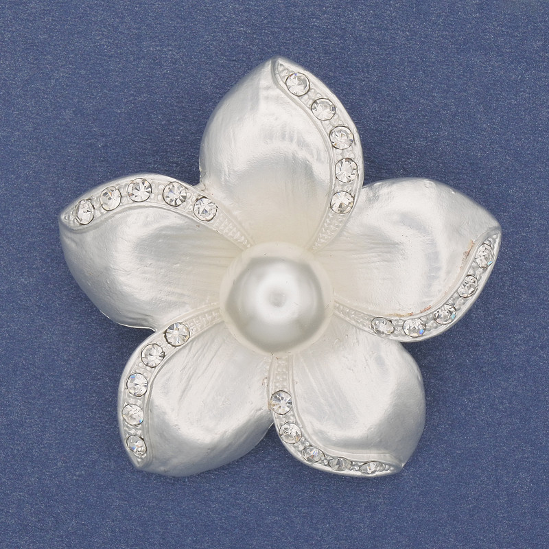 Brooch Pendant Flower White Pearl Beads Silver Metal 47mm+