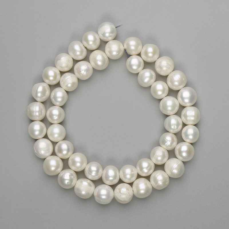 Natural Freshwater Pearl Beads 8.5 mm on a String, 38 cm length