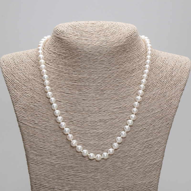 Necklace of natural freshwater pearls 6.5×6 mm ±, length 45 cm ± 5 cm extender chain