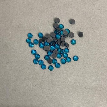 Blue rhinestones for cold fixation, diameter 4mm+- pack /35g (+ -)