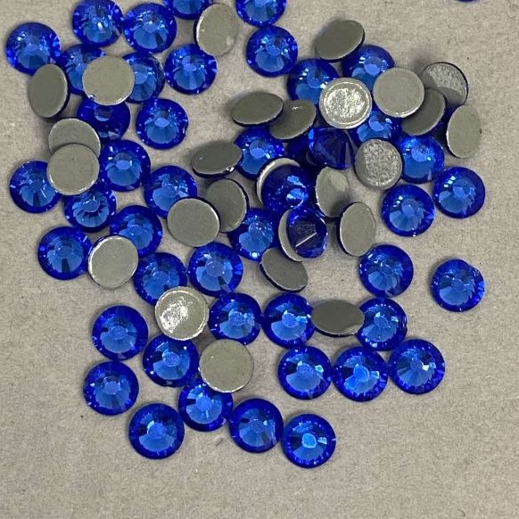 Rhinestones, cold-fixed, blue color, diameter 6mm ± pack /205g (+/-)