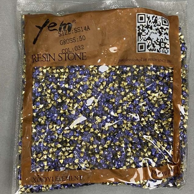 Rhinestones, blue stones, diameter 4 mm ± pack /75 g (+/-)