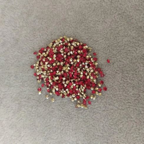 Rhinestones, red stones, color red, diameter 2.5 (±) mm pack /4 g (±)