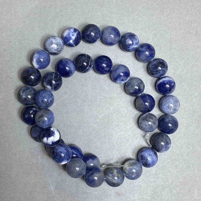 Sodalite beads smooth round 10mm +/-, length 37cm +/-