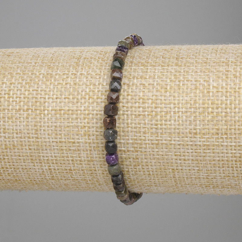 Tourmaline bracelet faceted cube 4x4mm+-, length 18cm+- stretch