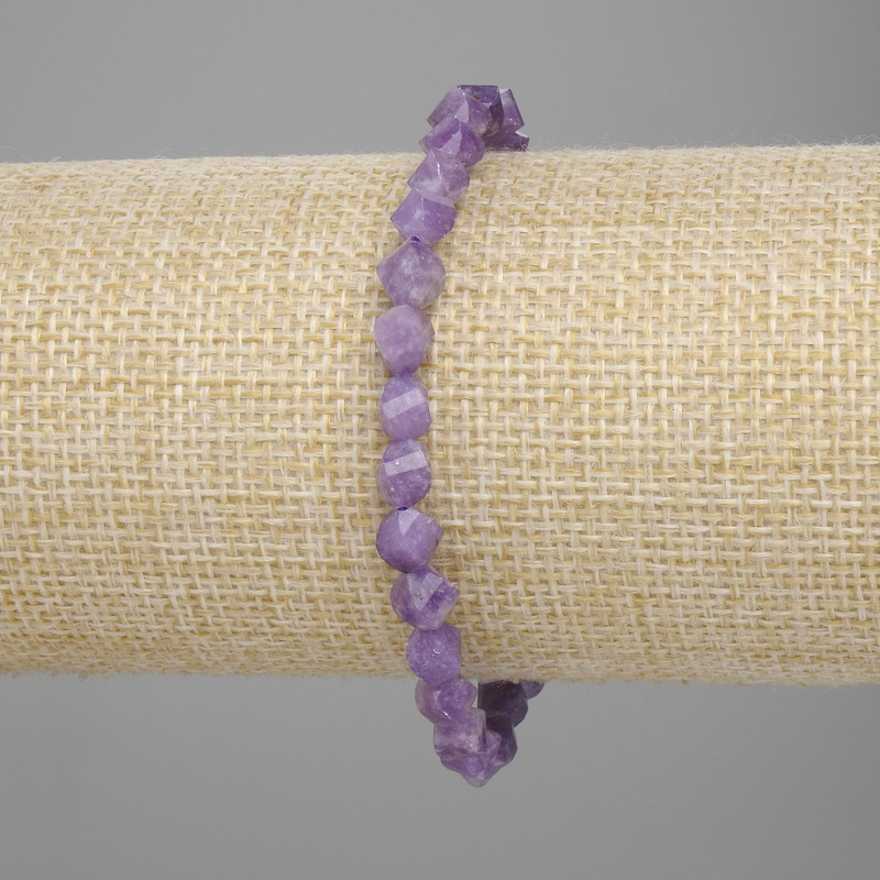 Amethyst bracelet faceted rhombus, diameter 6x5mm +- , length 18cm +- stretch