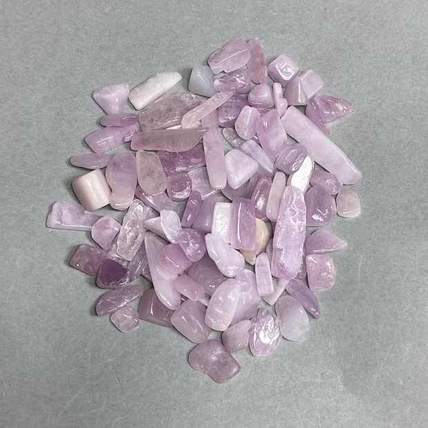 Natural Kunzite stone chip without a hole 6-28x4-10mm+- (per 100g+-)