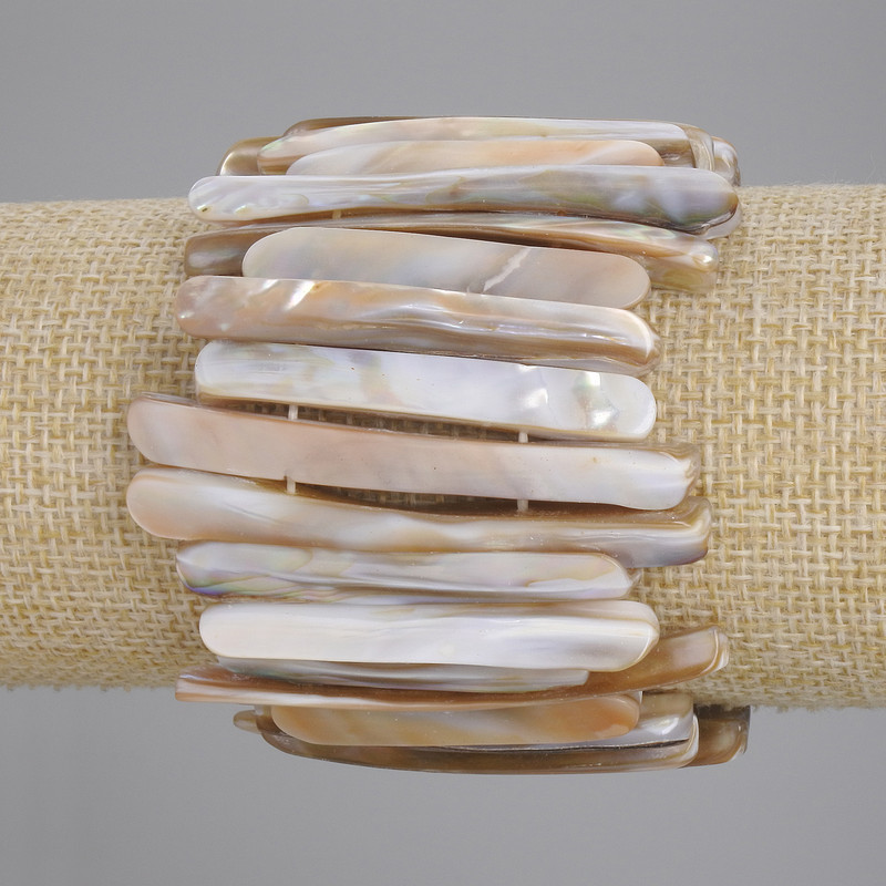Mother-of-pearl bracelet, sticks, diameter 37-53x5-7mm +-, length 18cm +-, stretch