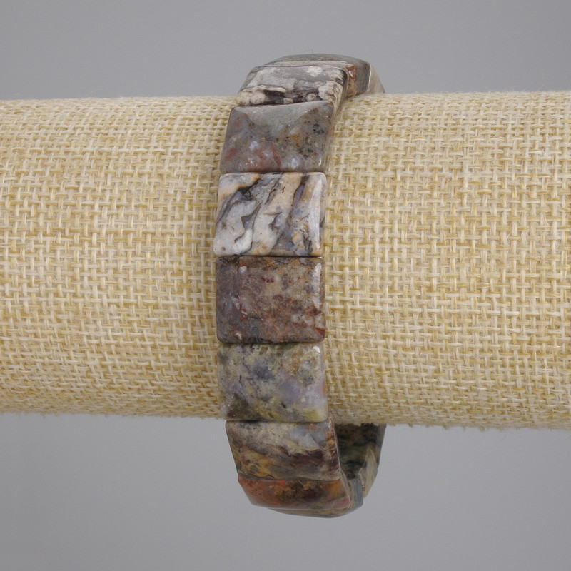 Petersite bracelet rectangular link, stone diameter 16x12mm +/-, length 18cm +/- stretch