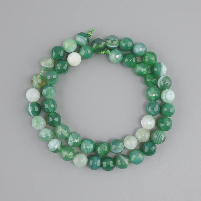 Agate beads faceted round bead, diameter 8mm+/-, length 37cm+/-, on a string