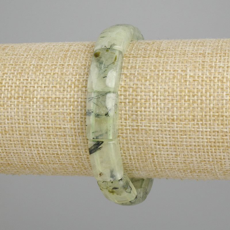 Prehnite bracelet smooth link, diameter 16-17x10-11mm ±, length 18cm ± stretch