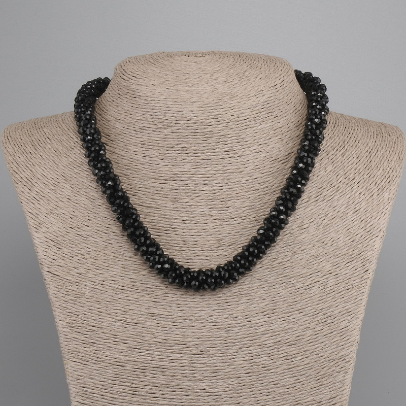 Necklace-collar (jewelry set) made of Czech crystal cord (jute) faceted rondelle beads 3.5×4mm ±, length 45cm ± magnetic clasp
